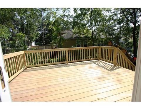 2 Crawford St, Worcester, MA 01604 photo 8