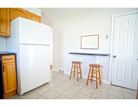 53 Arcadia Blvd, Springfield, MA 01118 photo 8