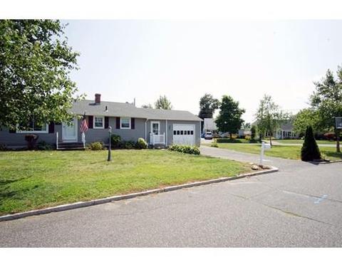 53 Arcadia Blvd, Springfield, MA 01118 photo 2