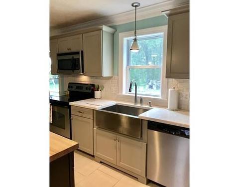 64 Ray St, Webster, MA 01570 photo 8