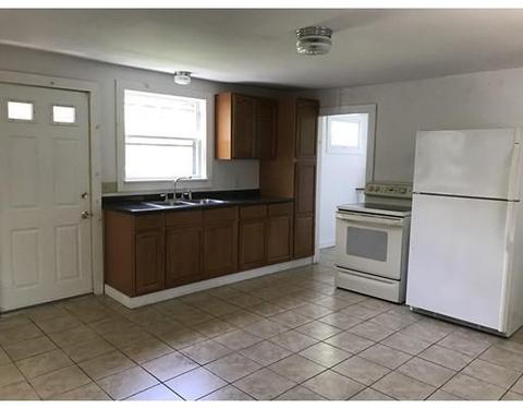 75 Pleasant St, Ware, MA 01082 photo 3