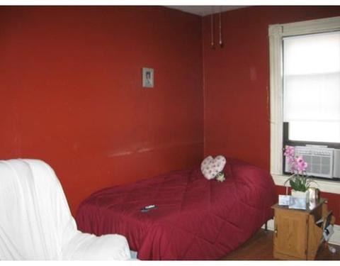 288 Oak St, Springfield, MA 01151 photo 8