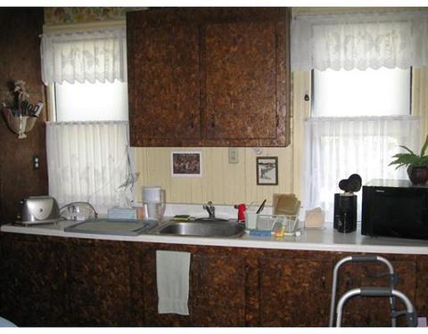 288 Oak St, Springfield, MA 01151 photo 9