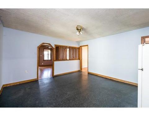 185 Hampden St, Springfield, MA 01151 photo 7