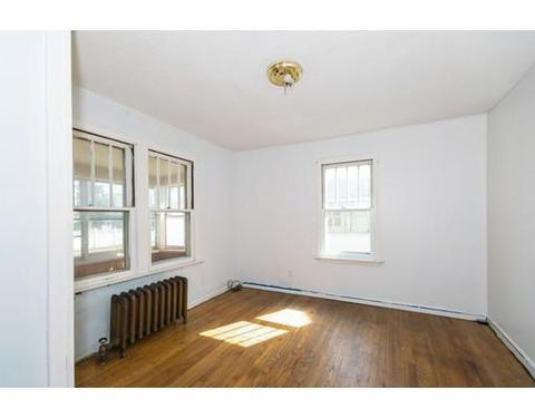 185 Hampden St, Springfield, MA 01151 photo 12