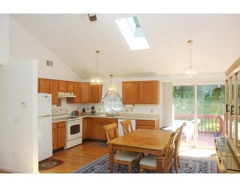 19 Corinth Dr, Worcester, MA 01606 photo 5
