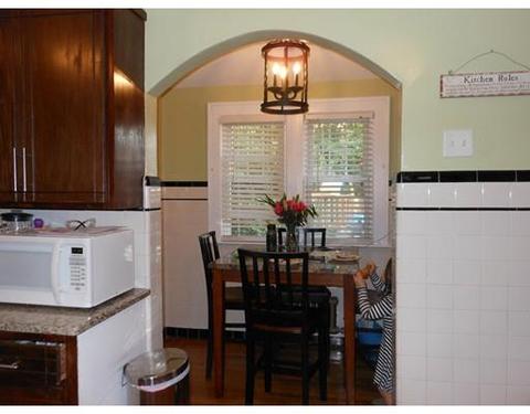 15 Colfax St, Springfield, MA 01104 photo 8