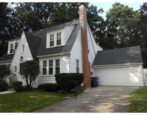 15 Colfax St, Springfield, MA 01104 photo 2