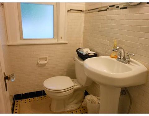 15 Colfax St, Springfield, MA 01104 photo 9