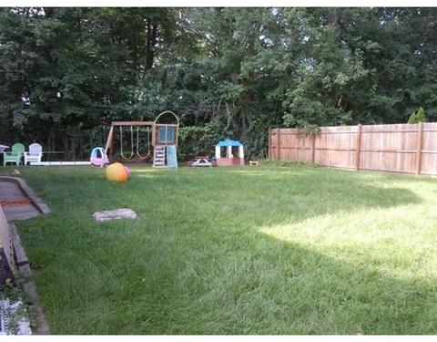 15 Colfax St, Springfield, MA 01104 photo 23