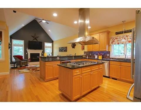 11 Hillside Dr, Georgetown, MA 01833 photo 9