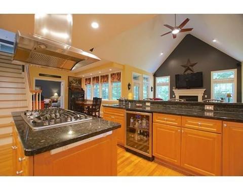 11 Hillside Dr, Georgetown, MA 01833 photo 10