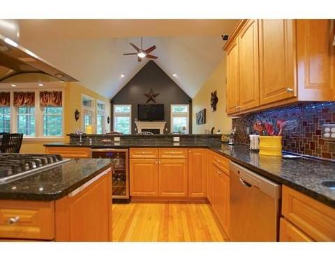 11 Hillside Dr, Georgetown, MA 01833 photo 12