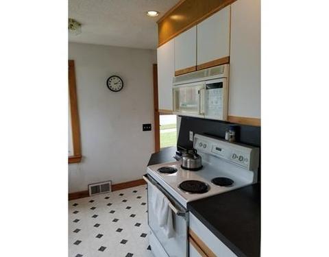 7 Lancaster St, Springfield, MA 01118 photo 12