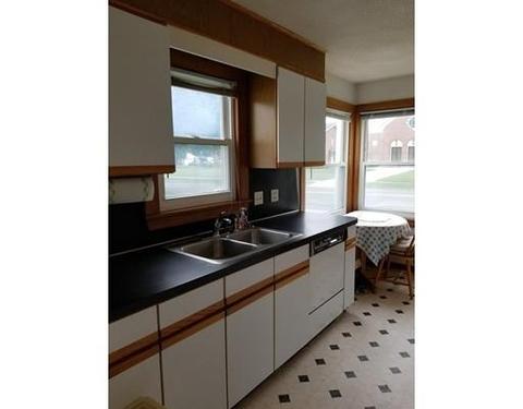 7 Lancaster St, Springfield, MA 01118 photo 11