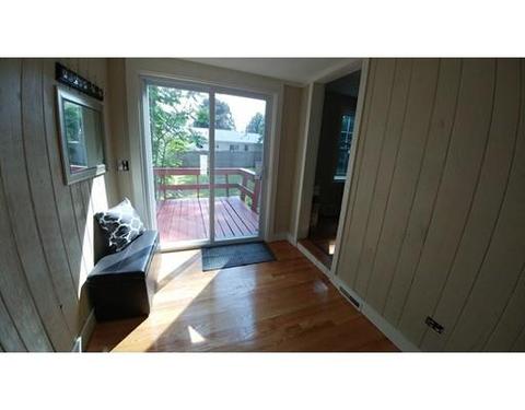 85 Harmon Ave, Springfield, MA 01118 photo 8