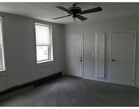 7 Vestal St, Fall River, MA 02720 photo 4