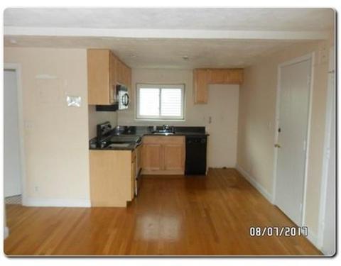 7 Tyler St #4, Everett, MA 02149 photo 8