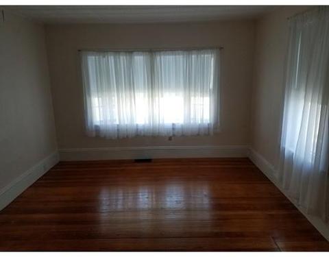 23 Centre St, Winthrop, MA 02152 photo 7