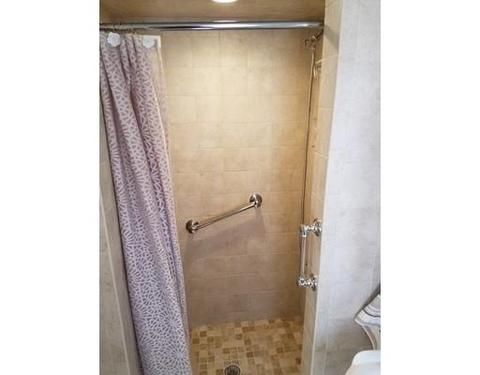 23 Centre St, Winthrop, MA 02152 photo 8