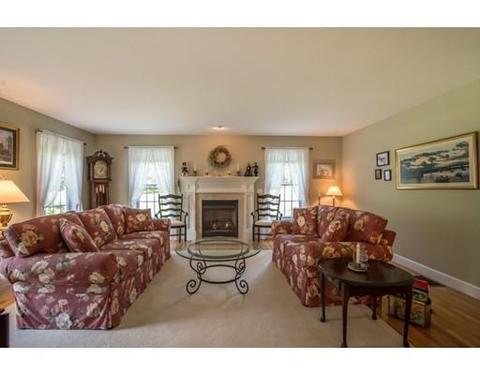 14 Willow Vale, Atkinson, NH 03811 photo 12