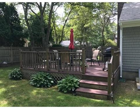 16 Aurora Ave, Barnstable, MA 02632 photo 2