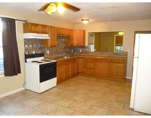 32 Boyd St, Cherry Valley, MA 01611 photo 4