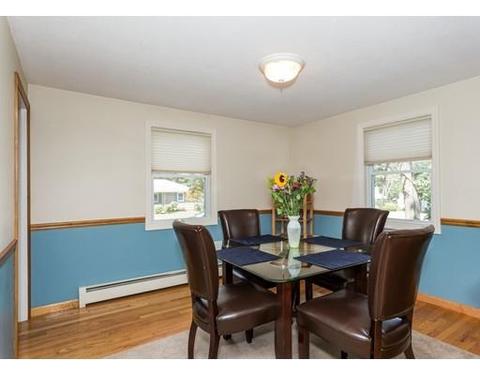 11 Pine Hill Rd, Springfield, MA 01118 photo 9