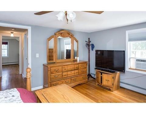 11 Pine Hill Rd, Springfield, MA 01118 photo 12