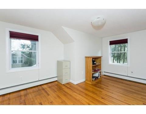11 Pine Hill Rd, Springfield, MA 01118 photo 14