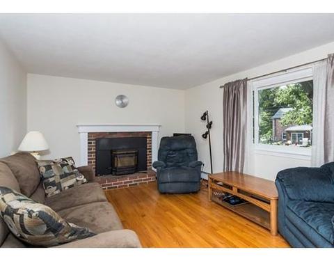 11 Pine Hill Rd, Springfield, MA 01118 photo 10
