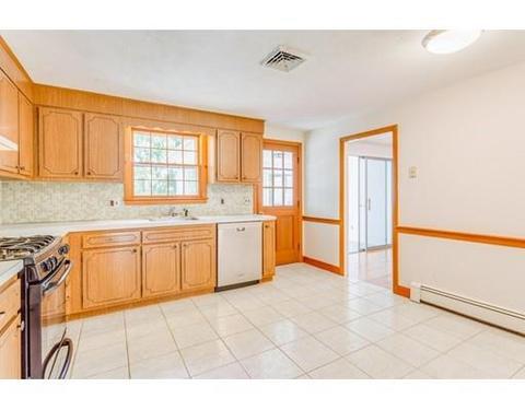 208 Wright Rd, Concord, MA 01742 photo 3