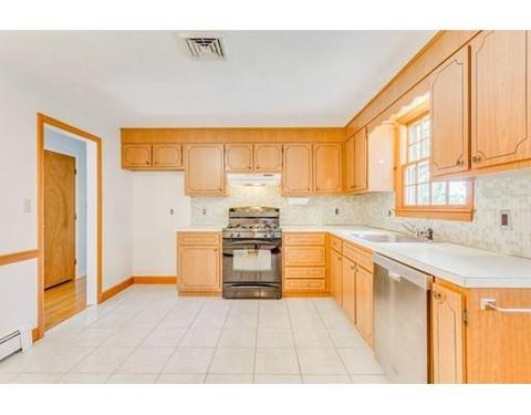 208 Wright Rd, Concord, MA 01742 photo 4
