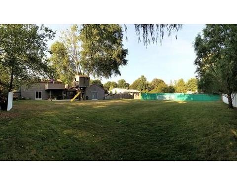 13 Bowdoin St, Danvers, MA 01923 photo 4