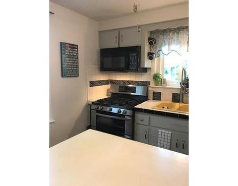 112 Devonshire Rd, Attleboro, MA 02703 photo 4
