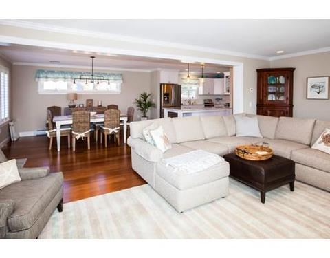 8 S St, Hull, MA 02045 photo 9