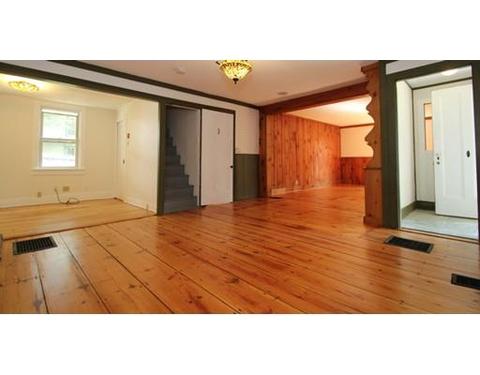 8 North St, Erving, MA 01344 photo 13