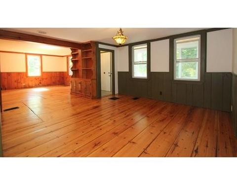 8 North St, Erving, MA 01344 photo 10