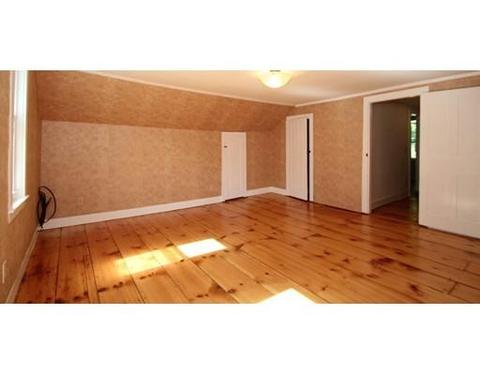 8 North St, Erving, MA 01344 photo 22