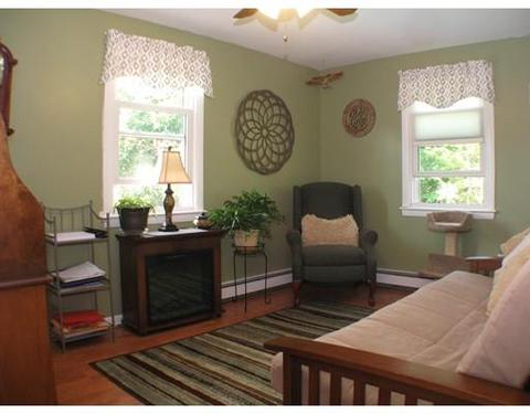 43 Roberta Rd, Blackstone, MA 01504 photo 12