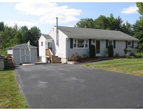43 Roberta Rd, Blackstone, MA 01504 photo 2