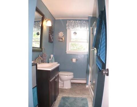 43 Roberta Rd, Blackstone, MA 01504 photo 16
