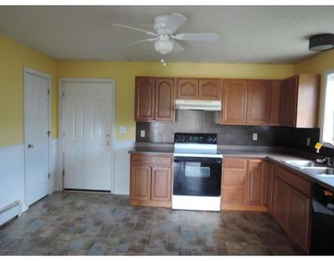 399 E River St, Orange, MA 01364 photo 7