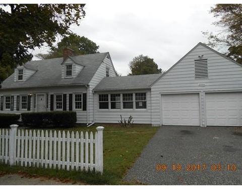 2338 Wilbraham Rd, Springfield, MA 01129 photo 1