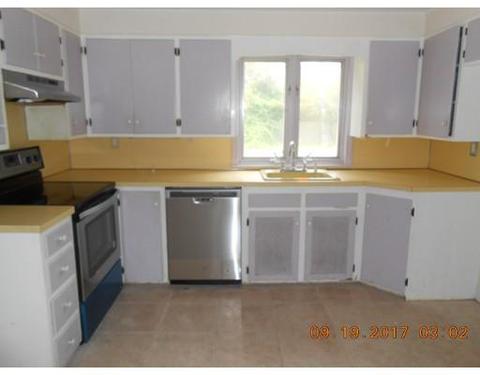 2338 Wilbraham Rd, Springfield, MA 01129 photo 9