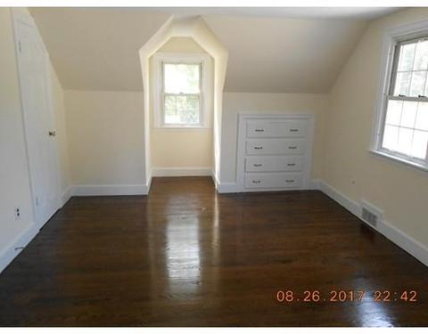 2338 Wilbraham Rd, Springfield, MA 01129 photo 15