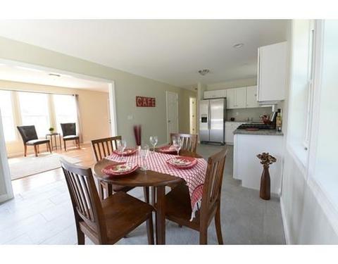 1546 Bay St, Springfield, MA 01109 photo 3