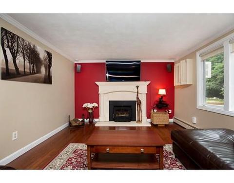 44 Ledgewood Dr, Danvers, MA 01923 photo 14