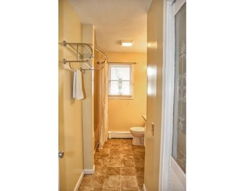 46 Edgemont St, Springfield, MA 01109 photo 16