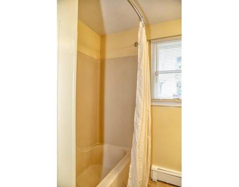 46 Edgemont St, Springfield, MA 01109 photo 18